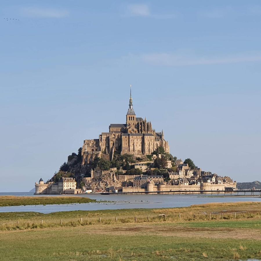 L'Abrincat'Studio, Centre Entre Donjon Et Vue Mont Avranches Eksteriør bilde